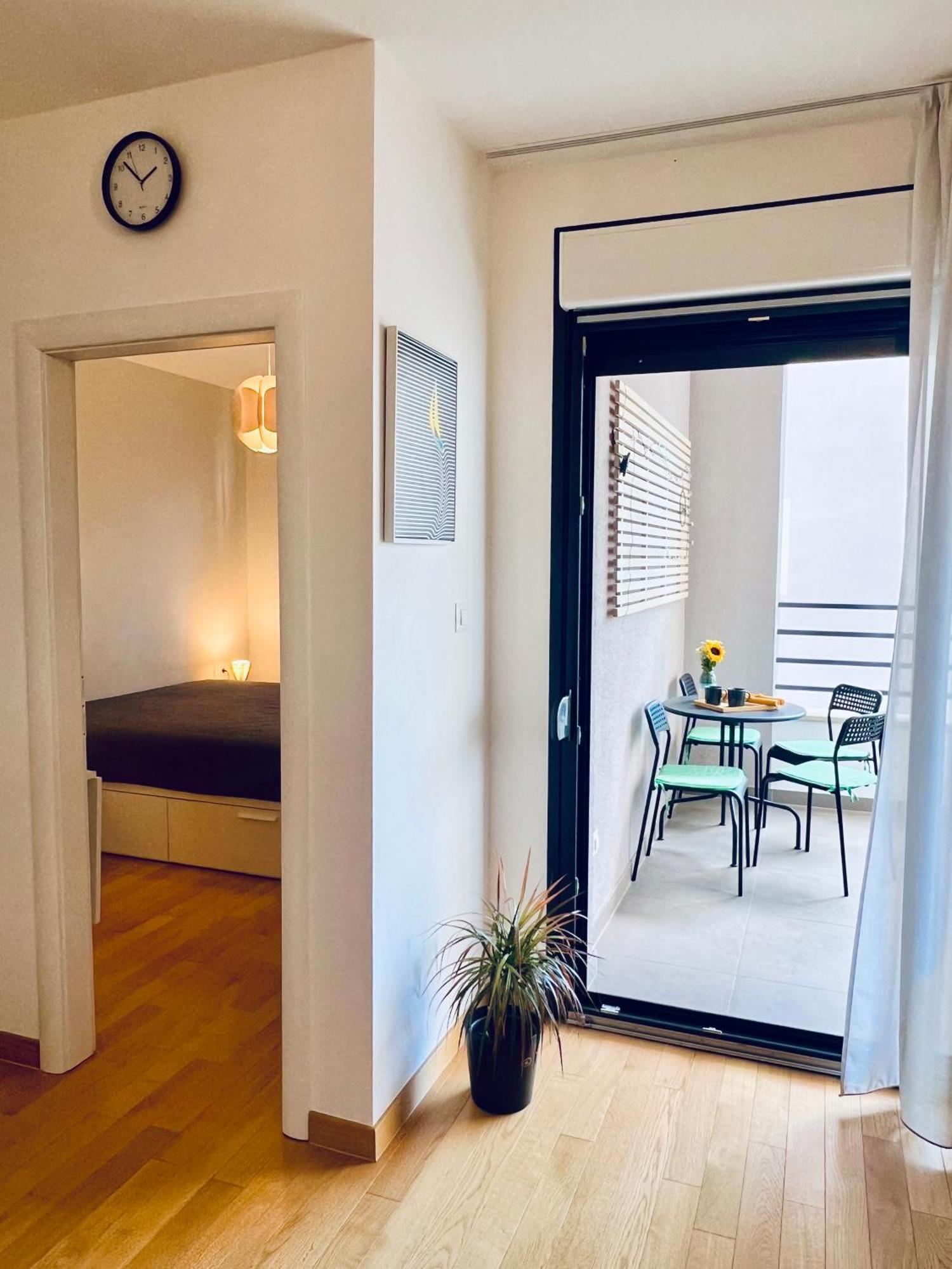 Almond 2 - Free Parking Apartman Split Kültér fotó